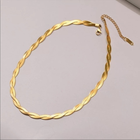 New 18k Gold Plated Double Twist Snake Herringbone Necklace - Picture 6 of 8
